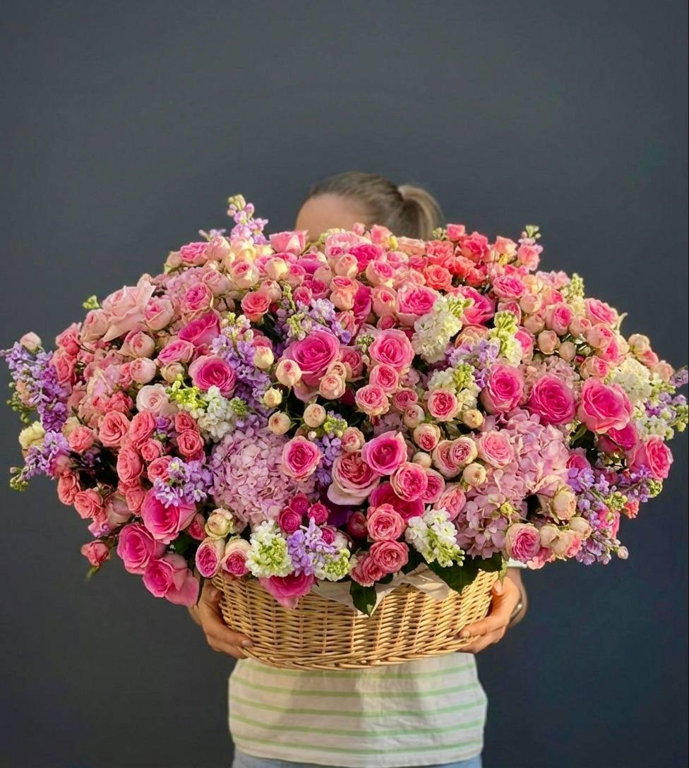 Цветочная корзина гигант №5 в Сириусе