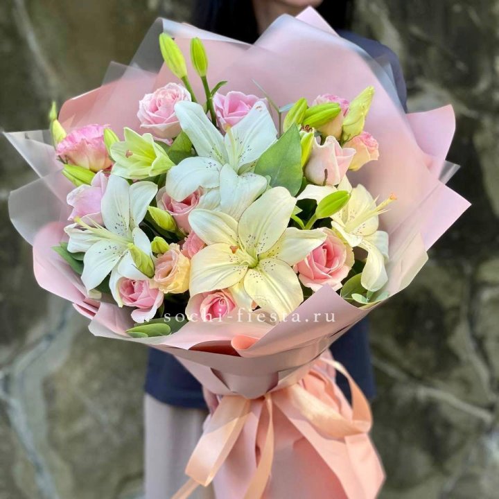 Сборный букет № 2 в Сириусе