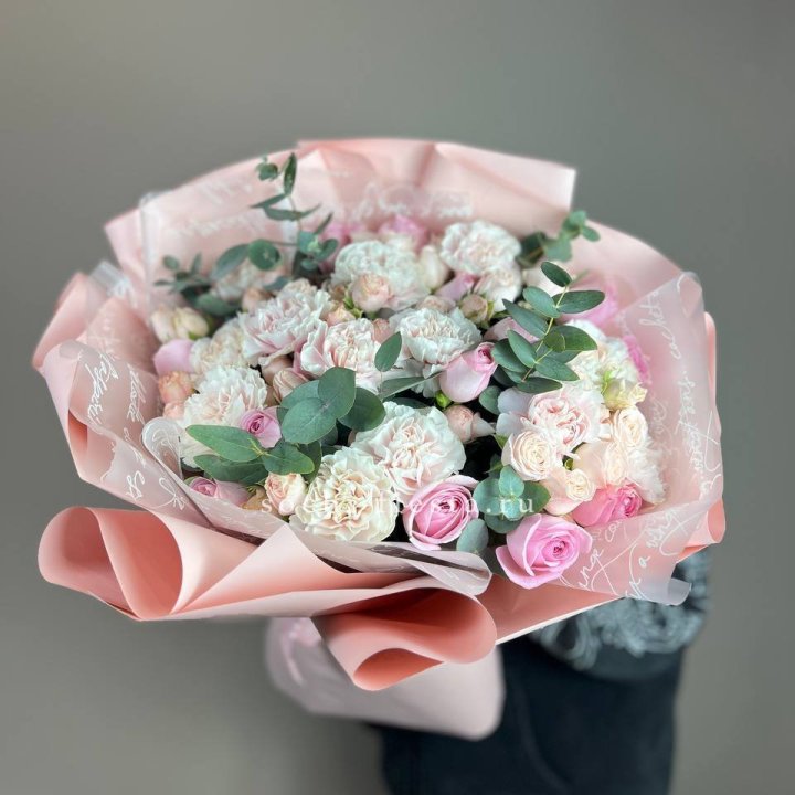  Букет  "LOVE" в Сириусе