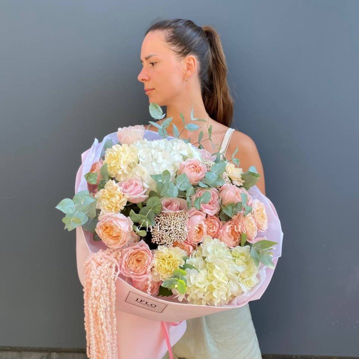  Букет  "Цитрус" в Сириусе