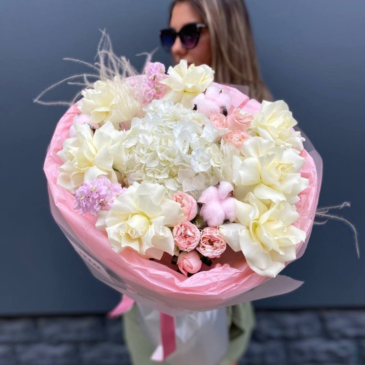 Букет "Ангел" с доставкой в Сириусе