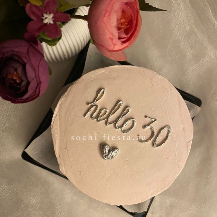 Бенто-торт "Привет" в Сириусе