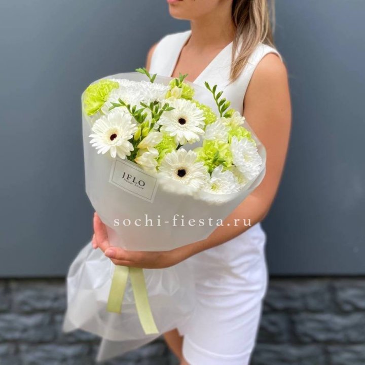 Букет "Floral garden" в Сириусе