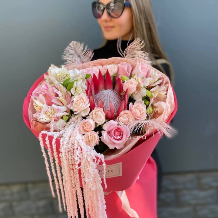  Букет "Алиен" в Сириусе