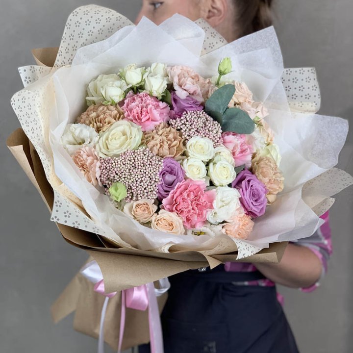 Дизайнерский букет №14 в Сириусе