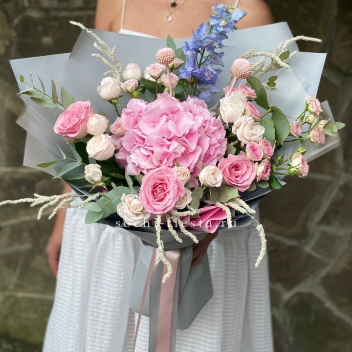 Дизайнерский букет №9 в Сириусе