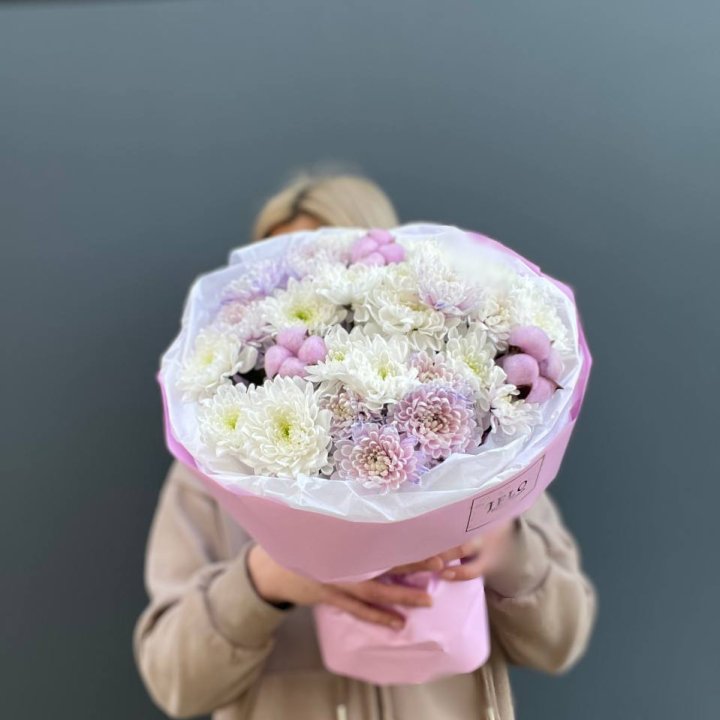 7 нежных хризантем в Сириусе