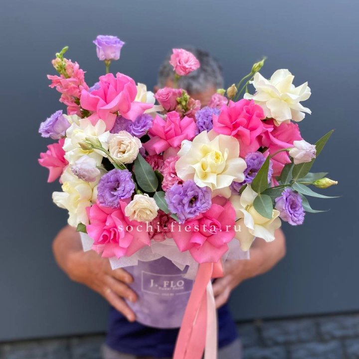 Цветочный бокс "Сиона" в Сириусе