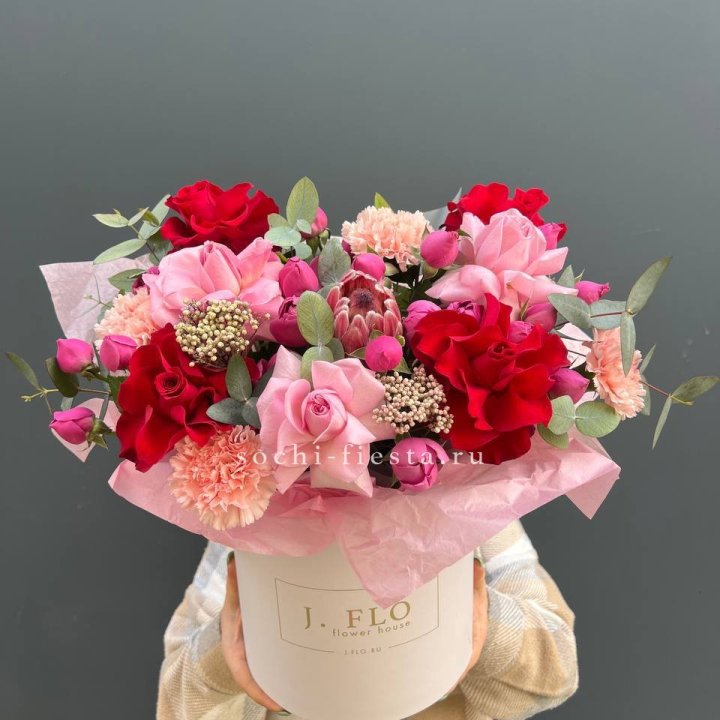 Бокс "Нежная страсть" в Сириусе