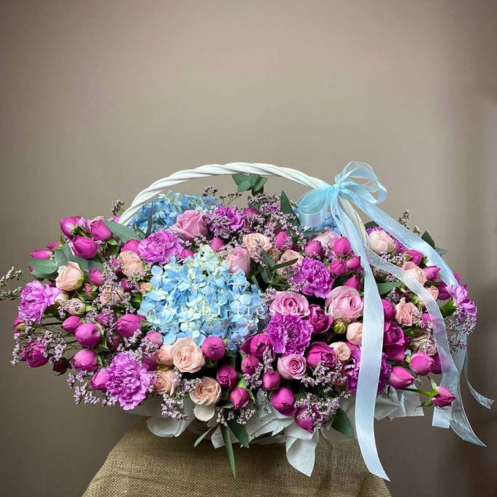 Авторская корзина "Lavander" в Сириусе