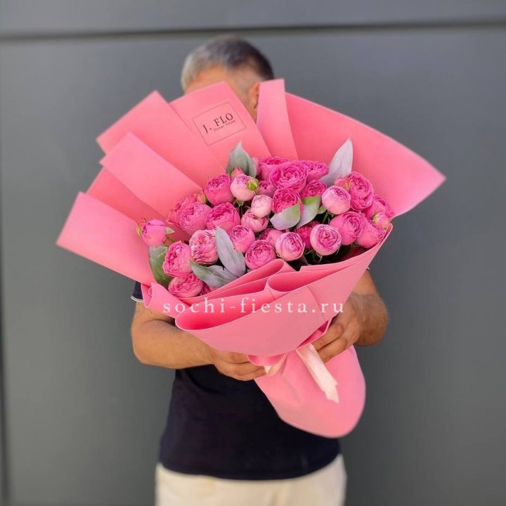 Пионовидные розы баблс №2 с доставкой в Сириусе