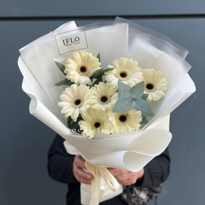 Букет голландских гербер №1 с доставкой в Сириусе