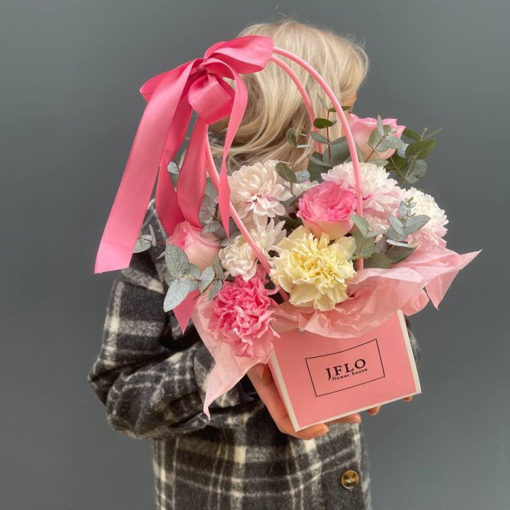 Сумочка "Свежесть рассвета" в Сириусе