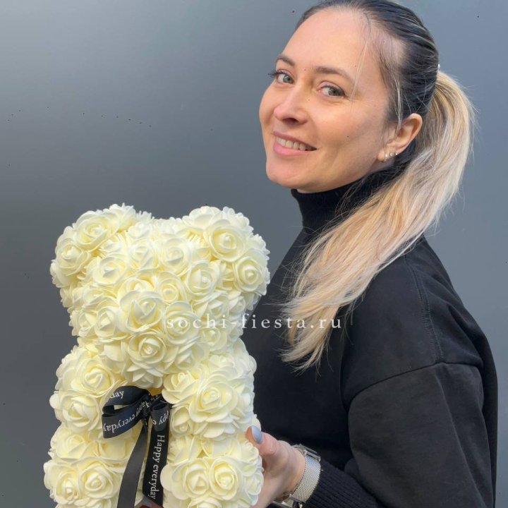 Игрушка медведь белый в Сириусе