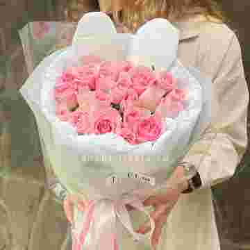 Букет Pinky Rabbit в Сириусе